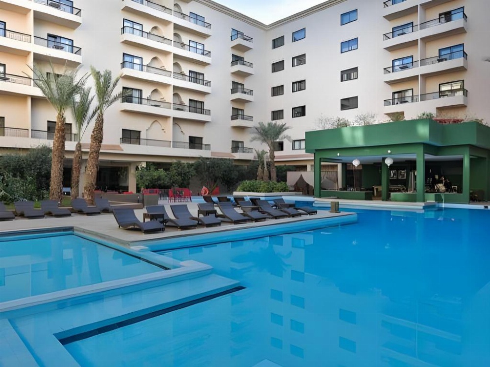 Red Hotel Main image